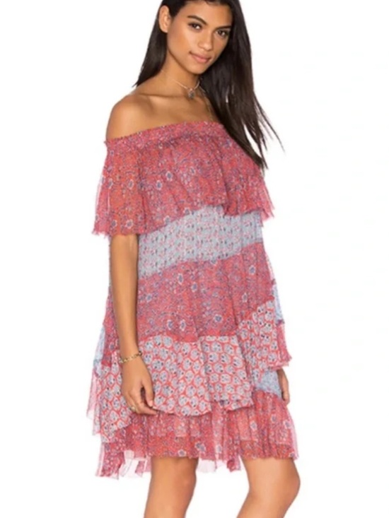 Rebecca Taylor Dresses & Skirts - NWT Rebecca Taylor Amanda off shoulder mixed tier silk Dreas Size 6